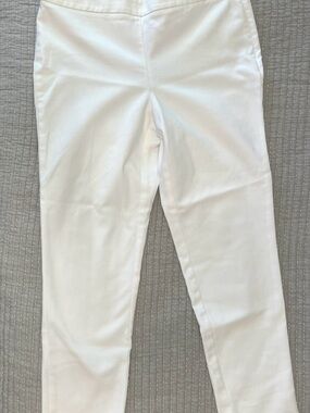 Chaus White women Stretch pants